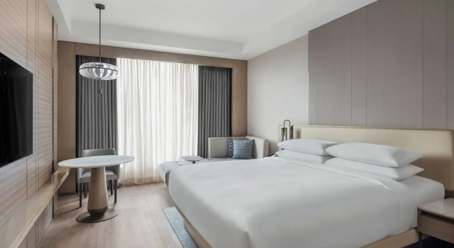 Номер Premier Navi Mumbai Marriott