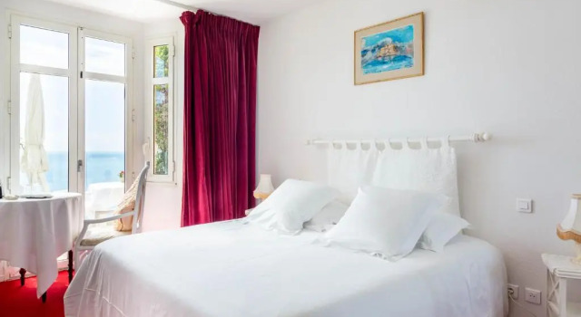Standart çift kişilik oda Hôtel Le Roquebrune