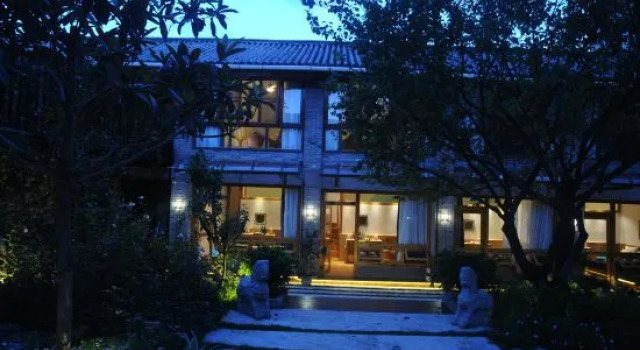 The Dali Commune, Boek Hotel da Yunnan