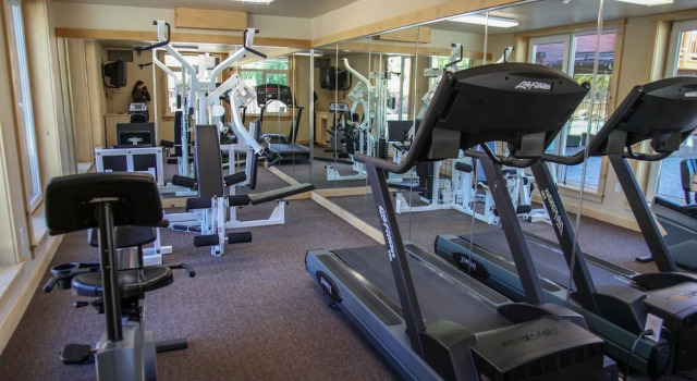 Номер Standard с 2 комнатами Sunstone 114 Updated Ski-In Ski-Out Condo At Sunstone Lodge with Great Complex Amenities by RedAwning