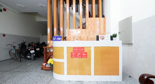 OYO 554 Happy Hotel, Забронировать Отель Отели Вунгтау с парковкой, Парковка