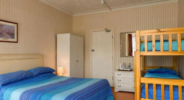 Четырёхместный номер Standard Seahorse Guesthouse
