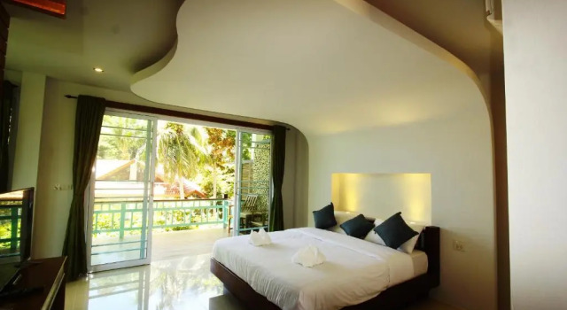 Трёхместный номер Deluxe с балконом и с видом на море Mountain Reef Beach Resort