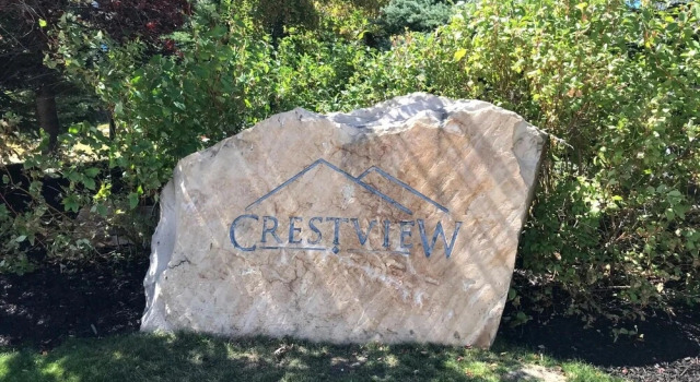 Номер Standard KBM Resorts Crestview Condos Spacious Condo Near Olympic Park With gas Fireplace, Year-round Pool, hot Tub, City Wide Shuttle Access. Cvc-308b