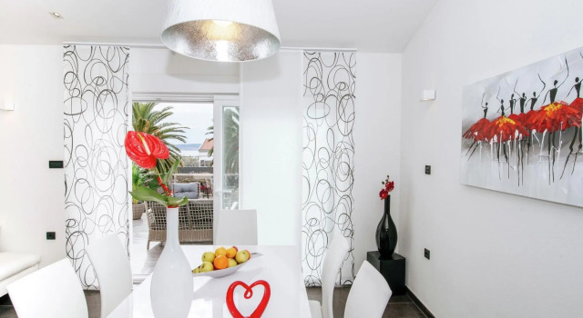 Luxurious Apartment in Zadar With Garden, Забронировать Апартаменты/квартира Апартаменты Задар, рядом с Пляж Коловаре, Апартаменты/квартира
