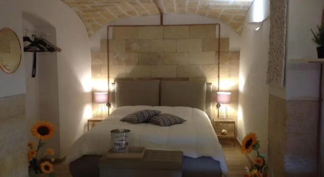 Charmehouse Piccinni, Забронировать Отель Бари Bari Province, рядом с Малый театр