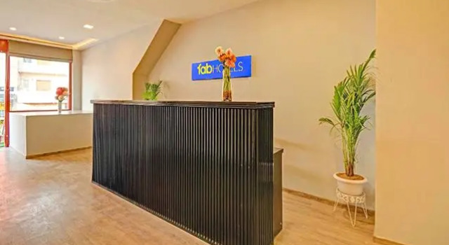 FabHotel Karol