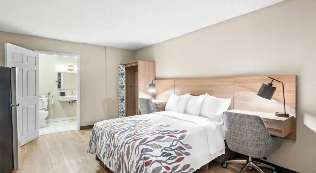 Номер Superior Red Roof Inn Perryville
