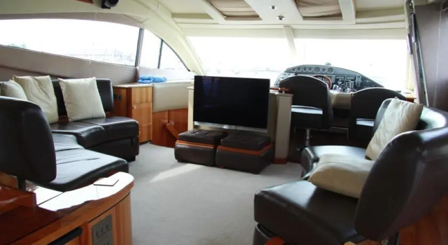 Sealine T60, Boek Hotel Portsmouth Hampshire, in de buurt van Port Solent