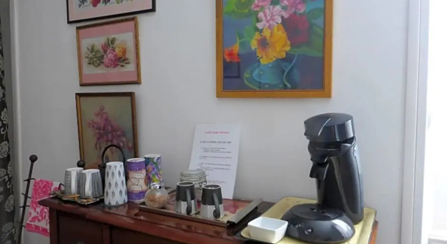 Chambre DHtes Le Tilleul De Canac, Rezervasyon Otel Rodez Aveyron, Sainte-Catherine Sanat Galerisi yakınında
