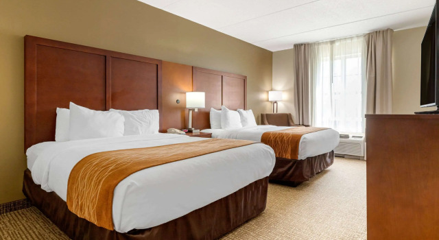 Четырёхместный номер Standard Comfort Inn & Suites Cordele