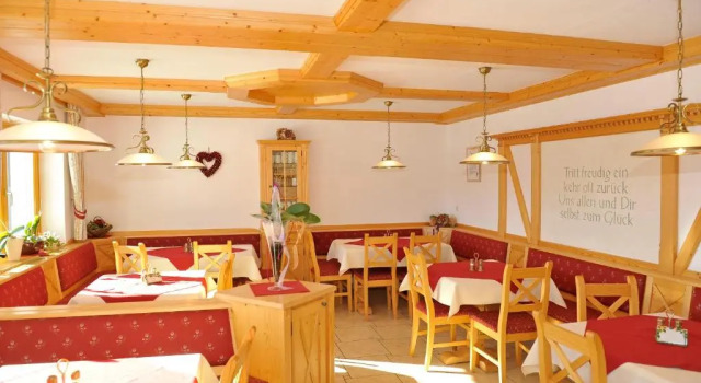 Feichtlehnerhof, Boek Hotel Hotels in Stiermarken met parkeren, Parkeren