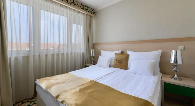 Люкс Deluxe Hotel Aurum Family "A"