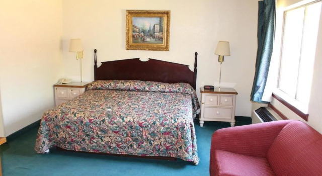 Lamar Inn and Suites, Varaa Hotelli Barnesville Georgia