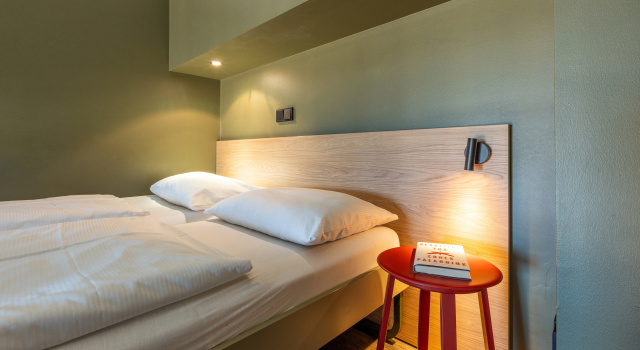 Superior Twin room MEININGER Hotel Berlin Mitte