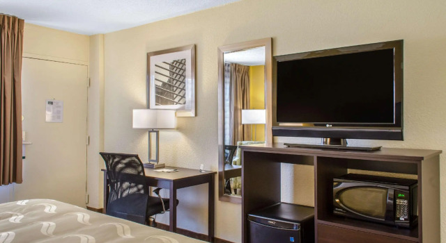 Двухместный номер Standard Quality Inn & Suites
