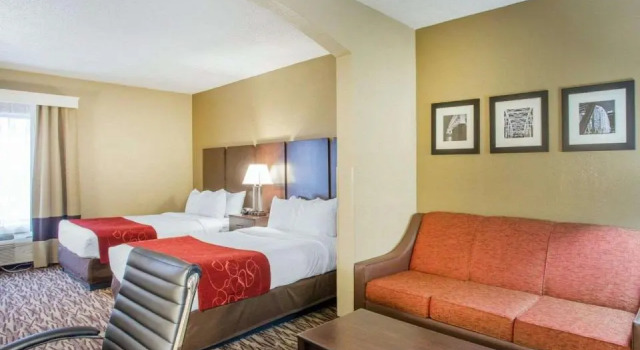 Двухместный люкс c 1 комнатой Comfort Suites Lebanon