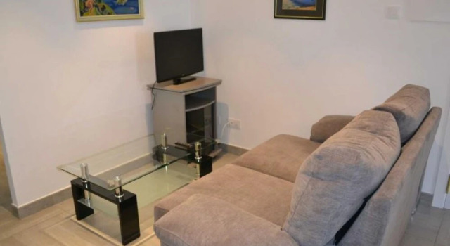 106240 - Apartment in Llança, Varaa Huoneisto Asunnot kohteessa Gironès, Huoneisto