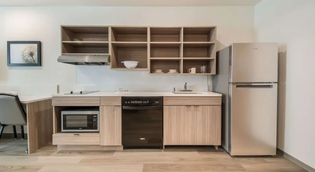 Четырёхместный номер Standard WoodSpring Suites Portland Vancouver