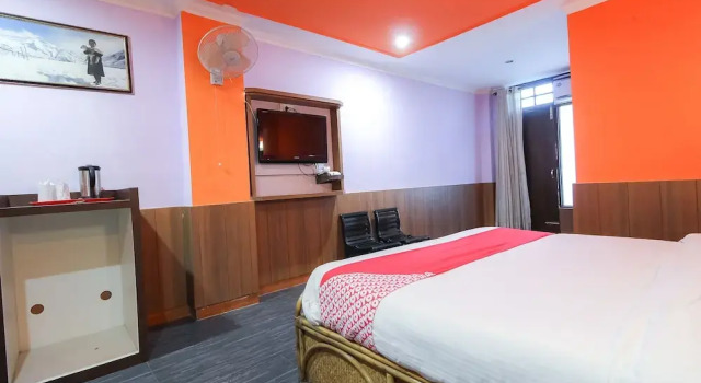 OYO 8367 Hotel The Woodz, Забронировать Отель Отели штата Химачал-Прадеш с завтраком, Завтраки
