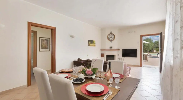 Villa Irma With Private Pool by Wonderful Italy, Rezerwuj Willa Noci Valle d'Itria