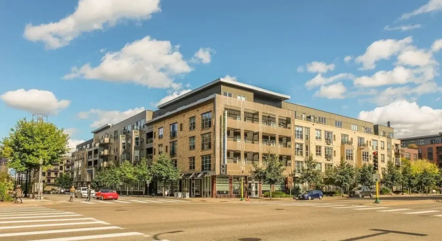 FRONTDESK Minneapolis Grand Apts Downtown, Varaa Huoneisto Hotellit Minnesota pysäköinnillä, Pysäköinti