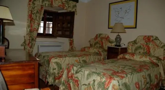 Valdemora Casa de Campo, Prenota Hotel Olmedilla de Alarcón 