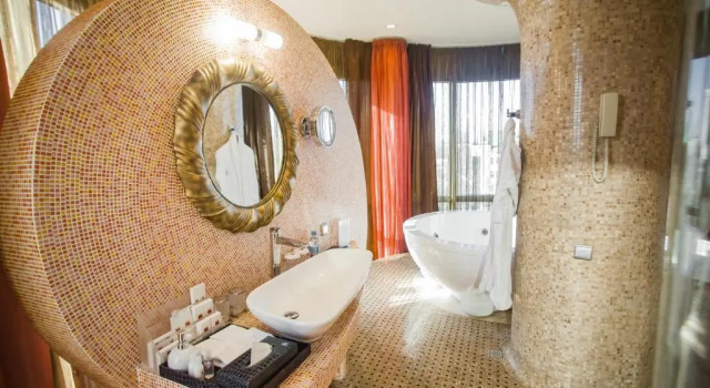 Suite Hotel Feride