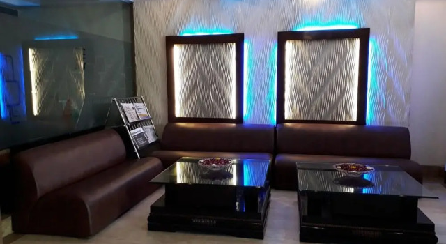 Hotel Grand Plaza, Забронировать Отель Отели Нью-Дели с завтраком, Завтраки