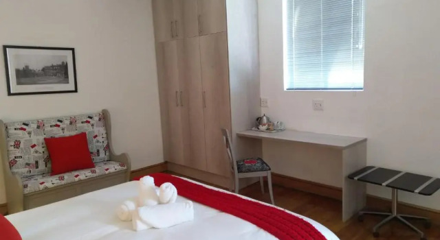 Savoy Hotel Beaufort-West, Забронировать Отель Отели Бофорт-Уэст с парковкой, Парковка