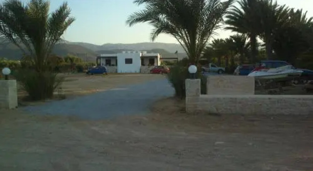 Surf Beach Apartments, Забронировать Апартаменты/квартира Отели East Crete с завтраком, Завтраки