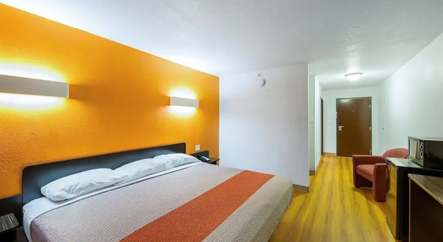 Люкс Deluxe Motel 6-Amarillo, TX