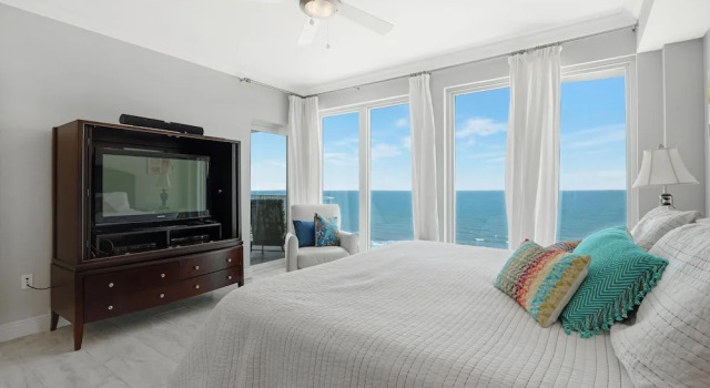 Mustique 1602 4 Bedroom Condo by RedAwning, Prenota Hotel Hotel a Alabama con parcheggio, Parcheggio