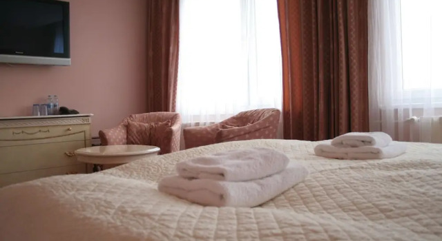 Апартаменты Hotel Bila Ruze