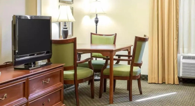 Люкс Quality Inn & Suites Sioux City Southeast
