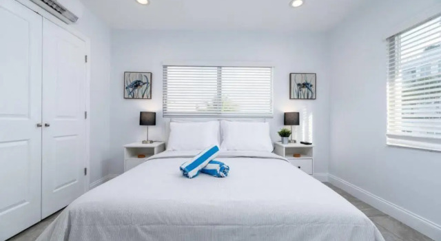 Bayshore Breeze 9 - Fort Lauderdale Beach, Забронировать Отель Форт-Лодердейл Broward County, рядом с DC Alexander Park
