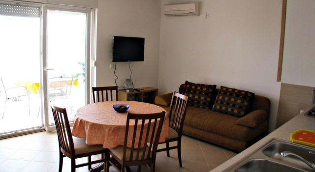 Apartments Franić