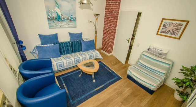 Апартаменты c 1 комнатой с балконом Ferienwohnung Cologne