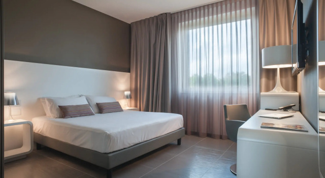8Piuhotel