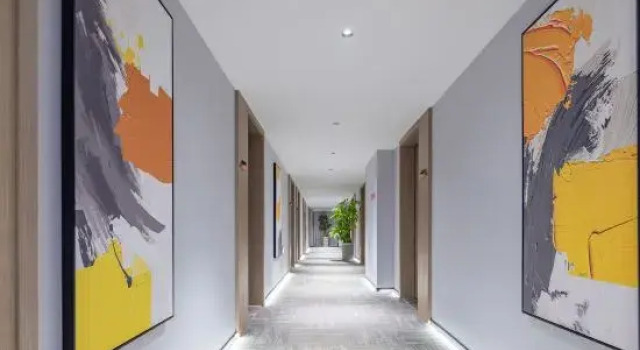 Mishe Light Enjoy Hotel (Yichang Zhongnan Xingfa Square Three Gorges Vocational College), Varaa Hotelli Yichang Hubei