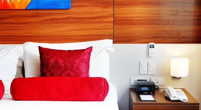 Люкс с 3 комнатами Valero Grand Suites by Swiss-Belhotel