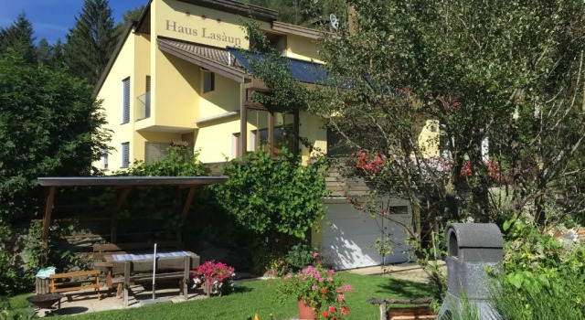 Номер Standard Haus Lasaun
