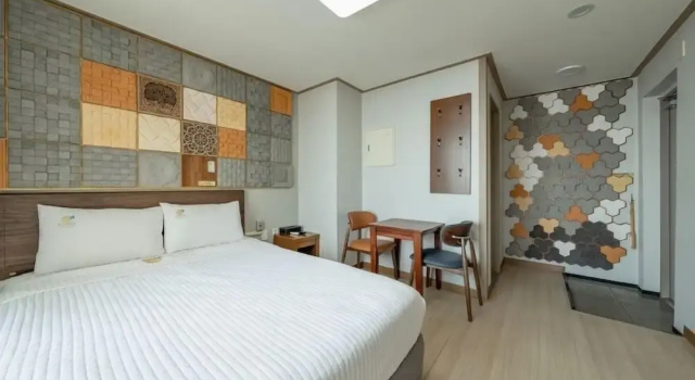 Двухместный номер Standard с балконом и с видом на океан Hound Hotel Deacheon Beach