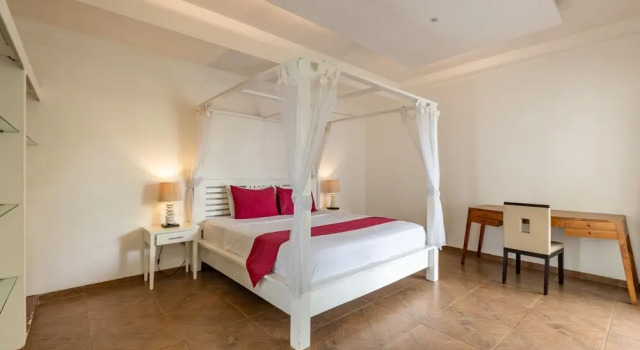Oceana 4BR Villa in Seminyak By azure, Rezervovat Vila Chaty v Bali, Chalupa