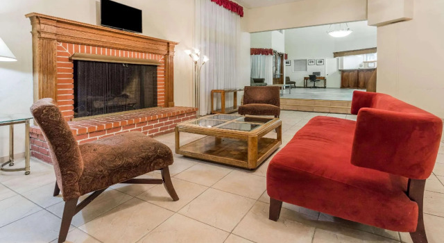 Country Inn & Suites by Radisson, Vallejo Napa Valley, CA, Prenota Hotel Vallejo San Francisco Bay Area