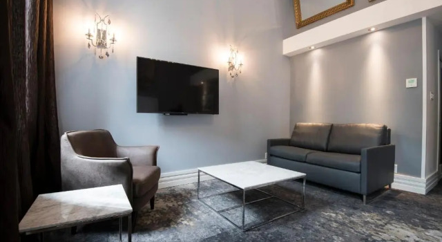Четырёхместный номер Luxury Hotel Manoir Morgan