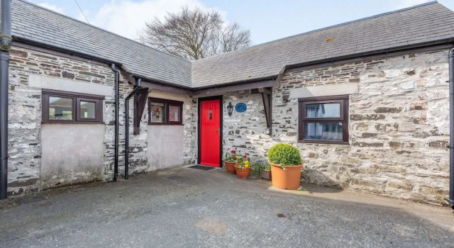 Stables Cottage, Забронировать Дом для отпуска Лланруст Клоид