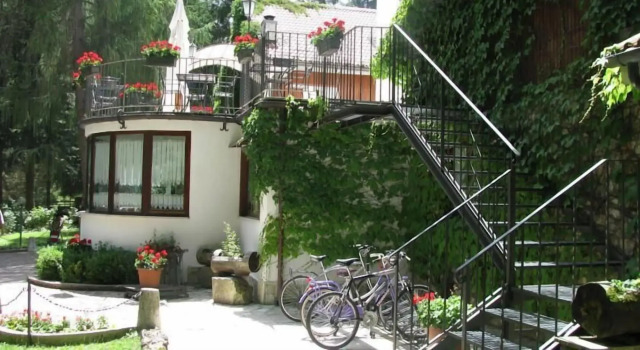 LH Hotel Paradiso