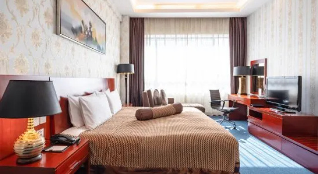 Люкс Deluxe Shanghai Southern Airlines Pearl Hotel