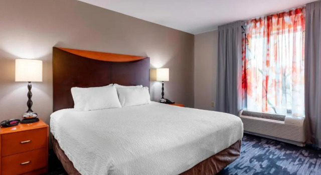 Номер Standard Fairfield Inn & Suites Columbus